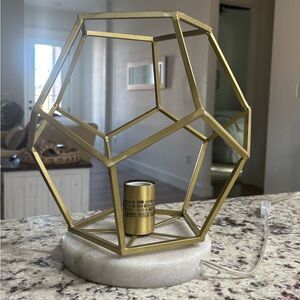 Geometric Gold Metal & marble Base Accent Lamp